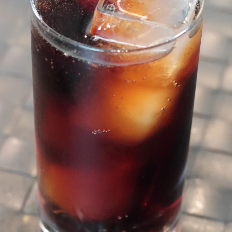 Cola